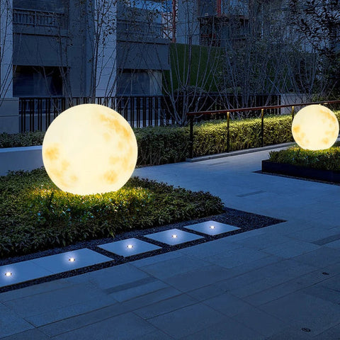Moonlamp | Garden Lamp In The Shape Of A Moon | USB Rechargeable Outdoor Lighting