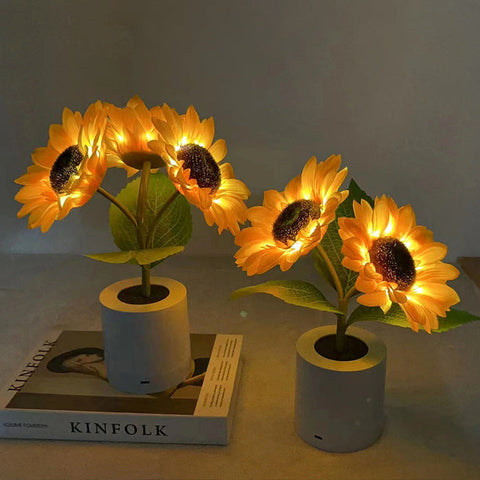 Shimmering Sunflower Lamp | Floral LED Table Light | USB Rechargeable | Nature-Inspired Decor