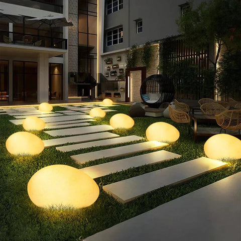 Cobblestone Garden Light | 16 Color Options for Outdoor Elegance
