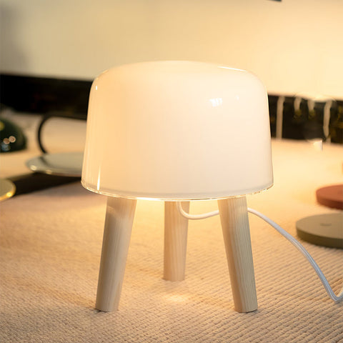 Milk Table Lamp | Timeless Design with Adjustable Lighting