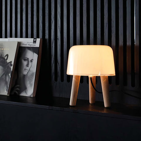 Milk Table Lamp | Timeless Design with Adjustable Lighting