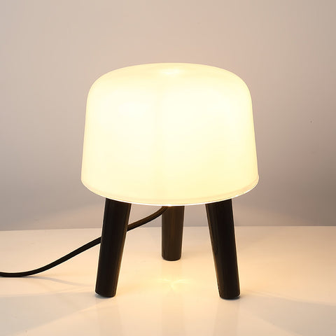 Milk Table Lamp | Timeless Design with Adjustable Lighting