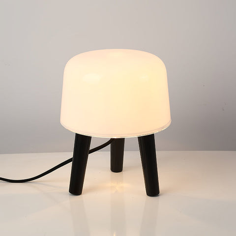 Milk Table Lamp | Timeless Design with Adjustable Lighting