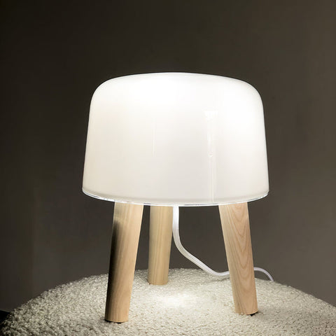 Milk Table Lamp | Timeless Design with Adjustable Lighting