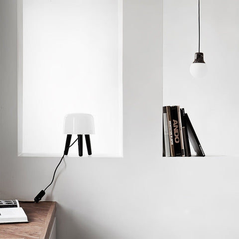 Milk Table Lamp | Timeless Design with Adjustable Lighting