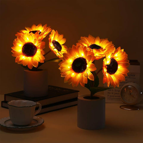 Shimmering Sunflower Lamp | Floral LED Table Light | USB Rechargeable | Nature-Inspired Decor