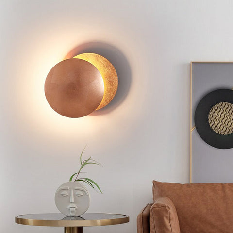 EclipseLamp™ Wall Light | Rotating Golden Disc Design for Soothing Ambient Illumination