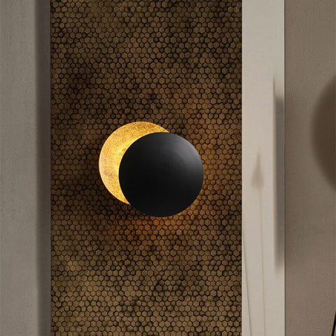 EclipseLamp™ Wall Light | Rotating Golden Disc Design for Soothing Ambient Illumination