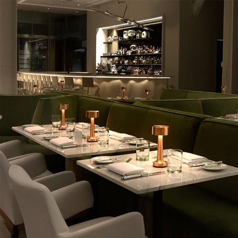 Luxurious Table Lamp for CafΓ©s & Restaurants | Dimmable & Energy-Efficient