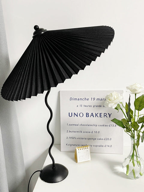 Squiggle Table Lamp | Bold Aesthetic & Soft Light
