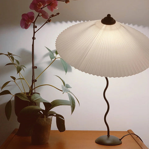 Squiggle Table Lamp | Bold Aesthetic & Soft Light