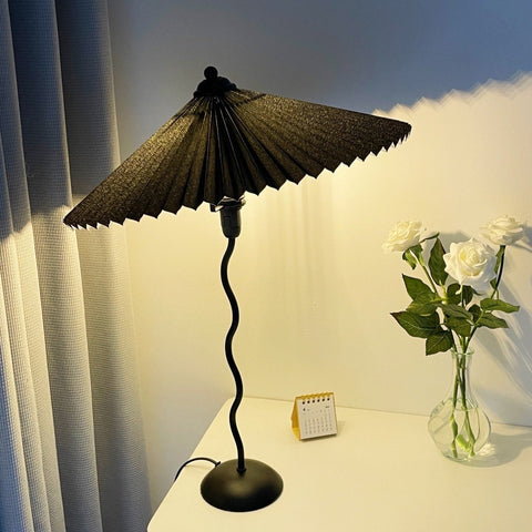 Squiggle Table Lamp | Bold Aesthetic & Soft Light