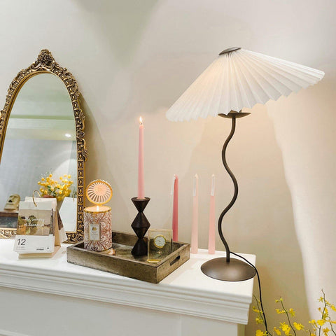 Squiggle Table Lamp | Bold Aesthetic & Soft Light