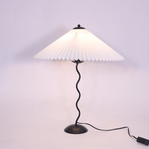 Squiggle Table Lamp | Bold Aesthetic & Soft Light