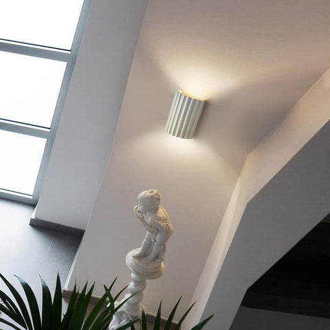 Modern Semi-Circular Resin Wall Sconce For Living Room