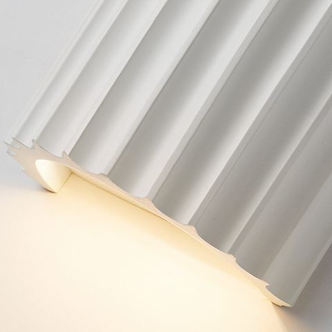 Modern Semi-Circular Resin Wall Sconce For Living Room