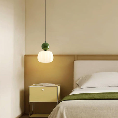 Yedra Pendant Lamp | Elegant Pumpkin-Shaped Design for Bedrooms & Dining Rooms