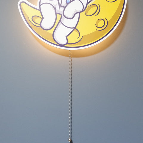 Astronaut Wall Lamp